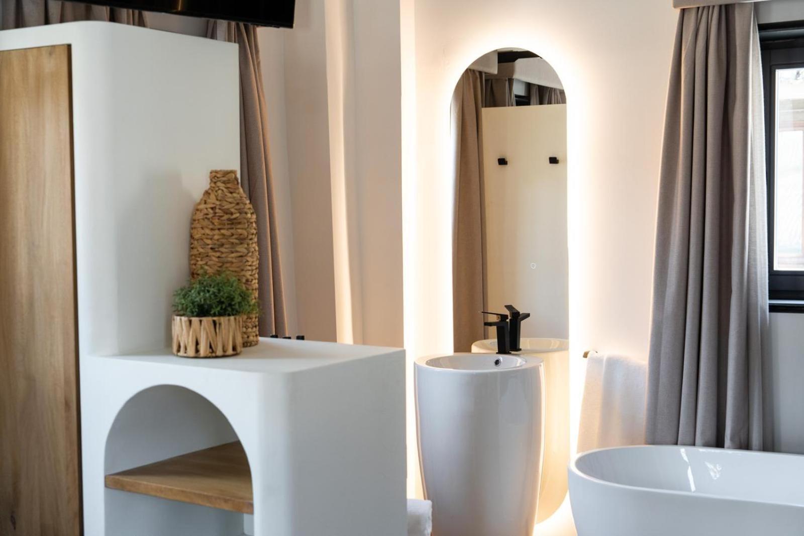 Las Amiras Homes Collection Adults Recommend — Photos 2